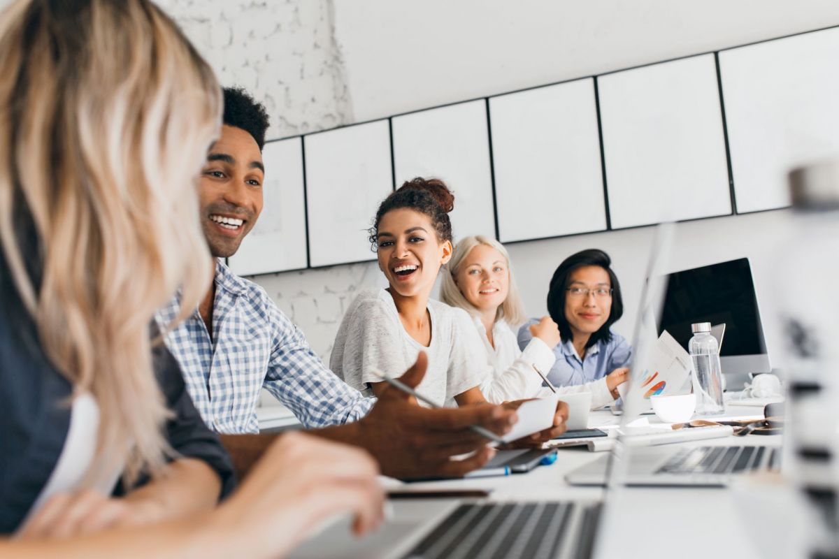 Como identificar os valores, missão e visão da sua empresa? - Colbeck Uniformes - Uniformes profissionais para empresas